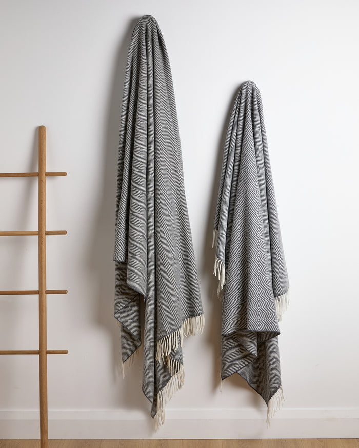 Foxford Belleek Extra-Large Cashmere & Wool Throw
