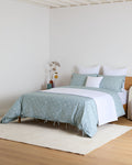 Foxford Daisy White Matelassé Throw