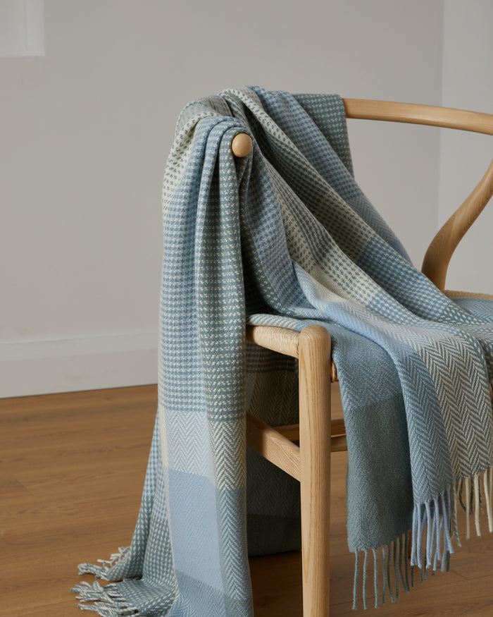 Foxford Tara Cashmere and Lambswool Throw