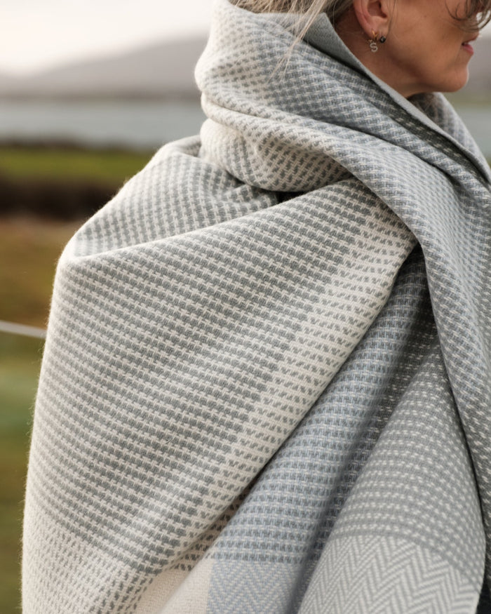 Foxford Tara Cashmere and Lambswool Throw